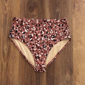 Old Navy High-Waisted Bikini Leopard Print Swim Bottoms